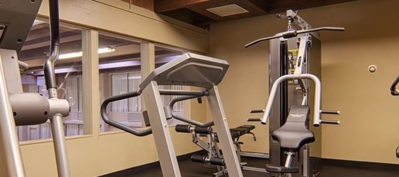 Norwood Inn & Suites Mankato North Mankato Экстерьер фото